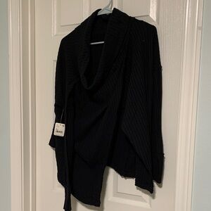 Free people 100% cotton split waffle sweater 💗